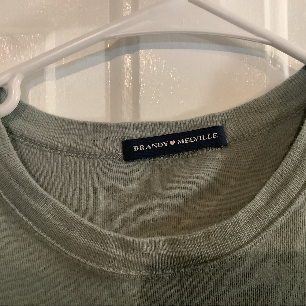 Brandy Melville sage green short sleeve, scoop neck Cotton t shirt - Picture 3 of 8